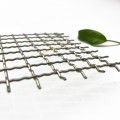 Decorative crimped wire mesh